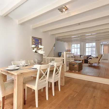 Nieuwe Leliestraat Apartment